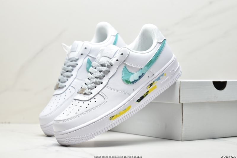 Nike Air Force 1